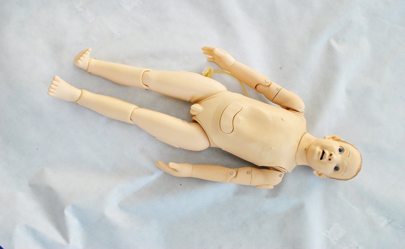 Mixed Rubber Three - year - old infant manikin for Nasogastric Intubation Training