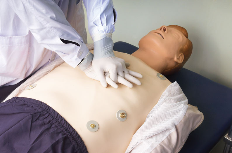Advanced ALS Training First Aid Dummies with Defibrillation and Pacing Training